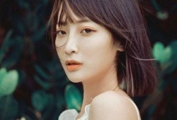 最新娱乐圈爆料女星,神秘女星神秘恋情曝光，真相令人咋舌！
