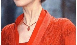 吃瓜娱乐圈剧组化妆师,揭秘吃瓜娱乐圈剧组化妆师的匠心独运