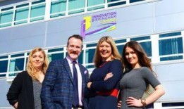 英国企业家爆料事件视频,揭秘商业内幕与权力斗争